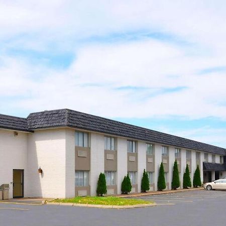 Avalon Inn Sandusky Zewnętrze zdjęcie